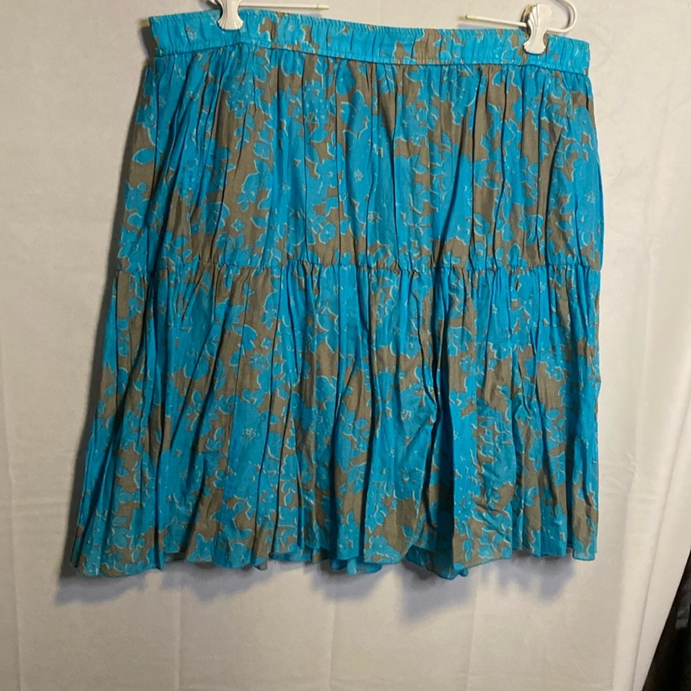 Old navy lined skirt size large